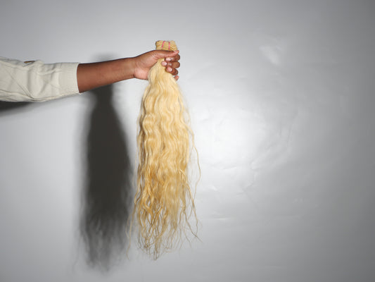 TISSAGE RAW HAIR BLOND ONDULÉ